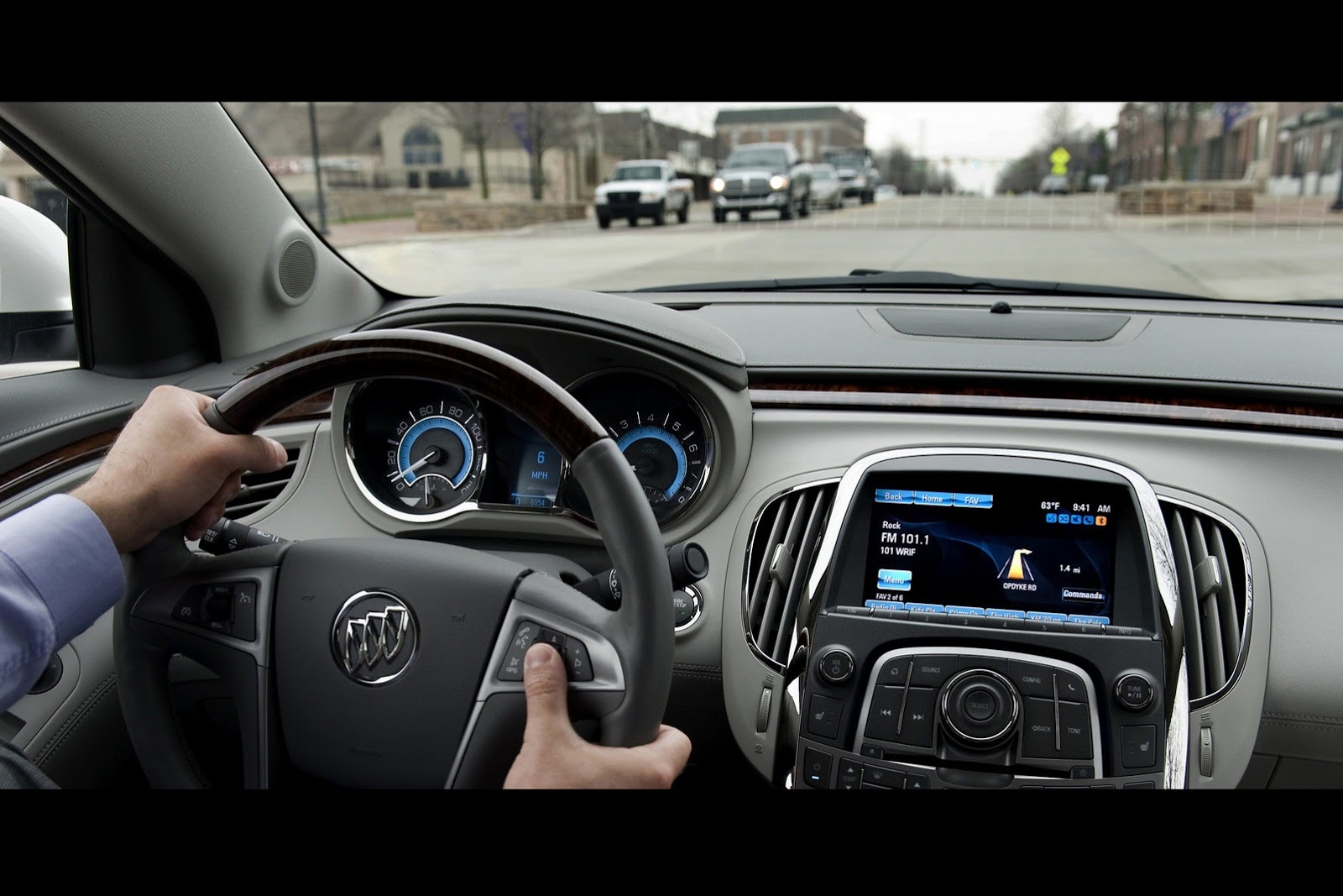 [2013-Buick-LaCrosse-001%255B2%255D.jpg]