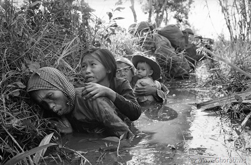 صوراً من حرب فيتنام محفوظة في الذاكرة 07%25255B7%25255D