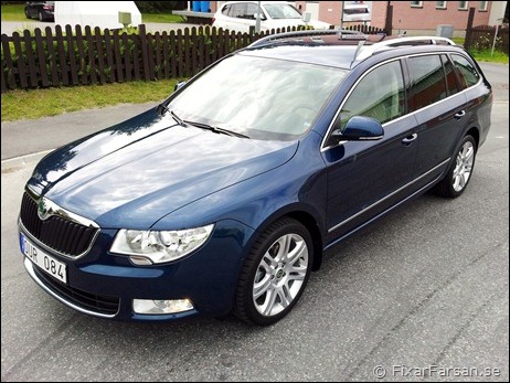 Front-Skoda-Superb-Combi-Elegance-Estate-TDI-170-DSG-2012-Test-Provkörning