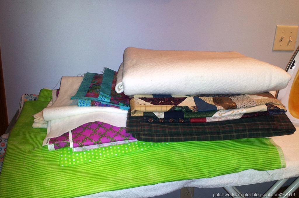 [stack%2520of%2520quilting%255B9%255D.jpg]
