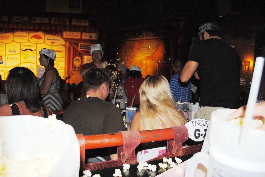 [Mummers%2520008%255B5%255D.jpg]