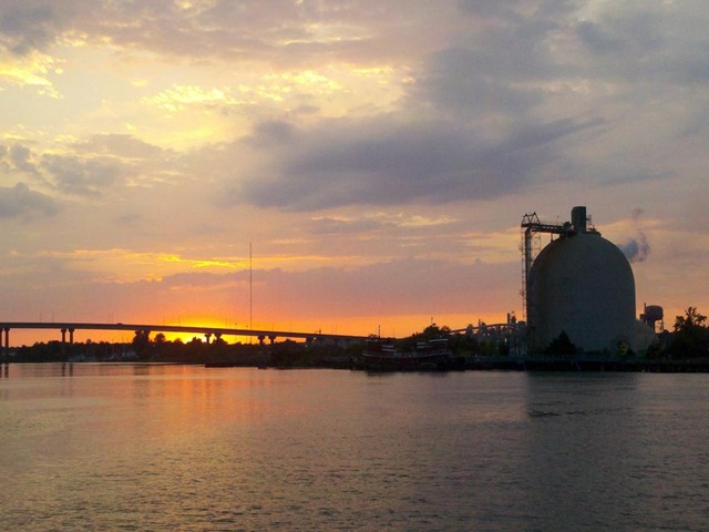 The Bay 02
