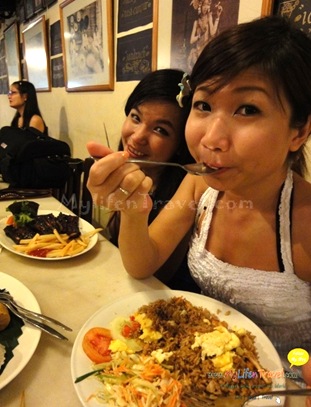 Made's Warung Bali 22 Made's Warung Bali 22