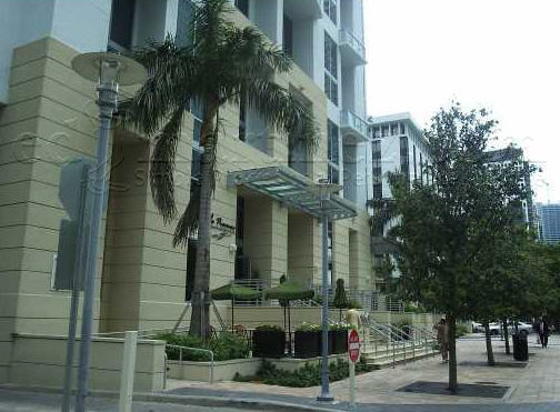 1060 SE entrance.jpg