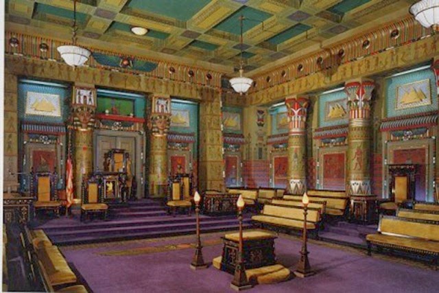 Biblioteca de Los Angeles Illuminati 2