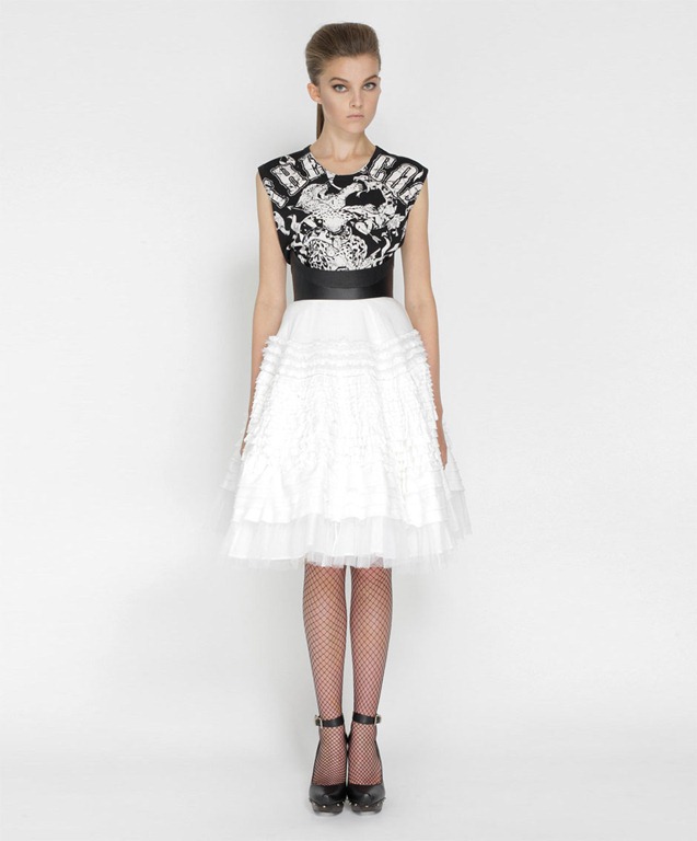 [mcqalexermcqueenspringsummer2012lookbook11%255B7%255D.jpg]