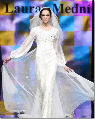 Laura medni-wedding-dress