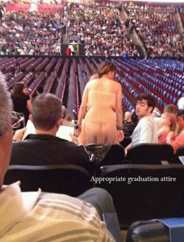 [viral-picdump-pics-0f6085%255B2%255D.jpg]