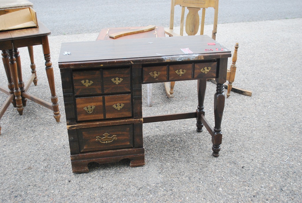 [FURNITURE%2520055%255B4%255D.jpg]