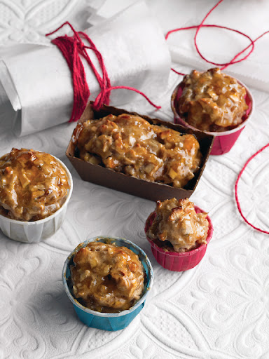 These fruitcakes are loaded with delicious golden fruit with just enough flour to hold it all together! Use any combination of dried fruit and nuts that you like. These fruitcakes are loaded with delicious golden fruit with just enough flour to hold it all together! Use any combination of dried fruit and nuts that you like.