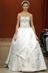 Reem Acra's ball gown is fit for a queen!
