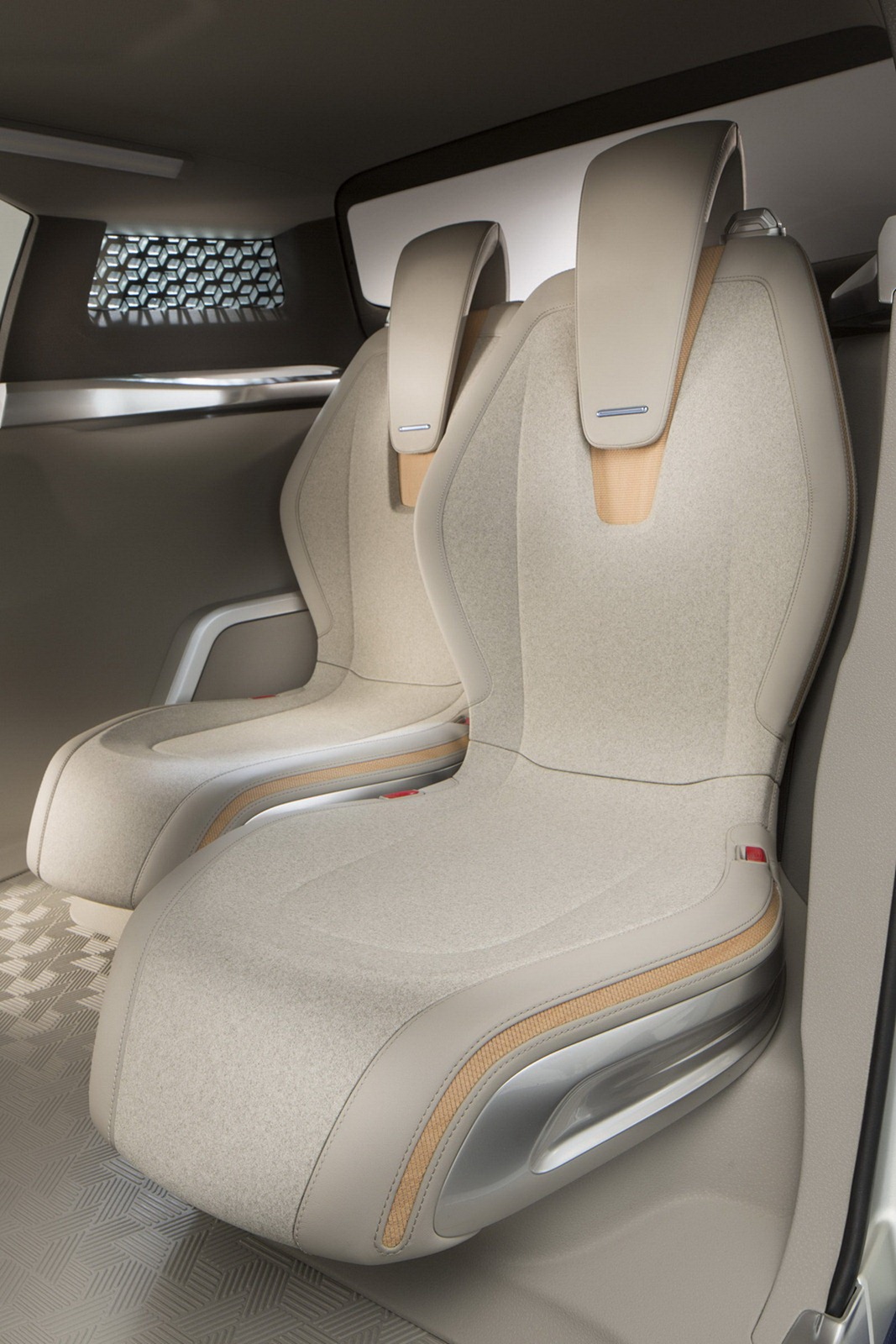 [Nissan-TeRRa-17%255B2%255D.jpg]