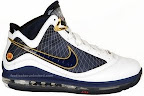nike air max lebron 7 gr white navy 5 04 Nike Air Max LeBron VII (7)   White/Navy/Gold Sample Actual Photos