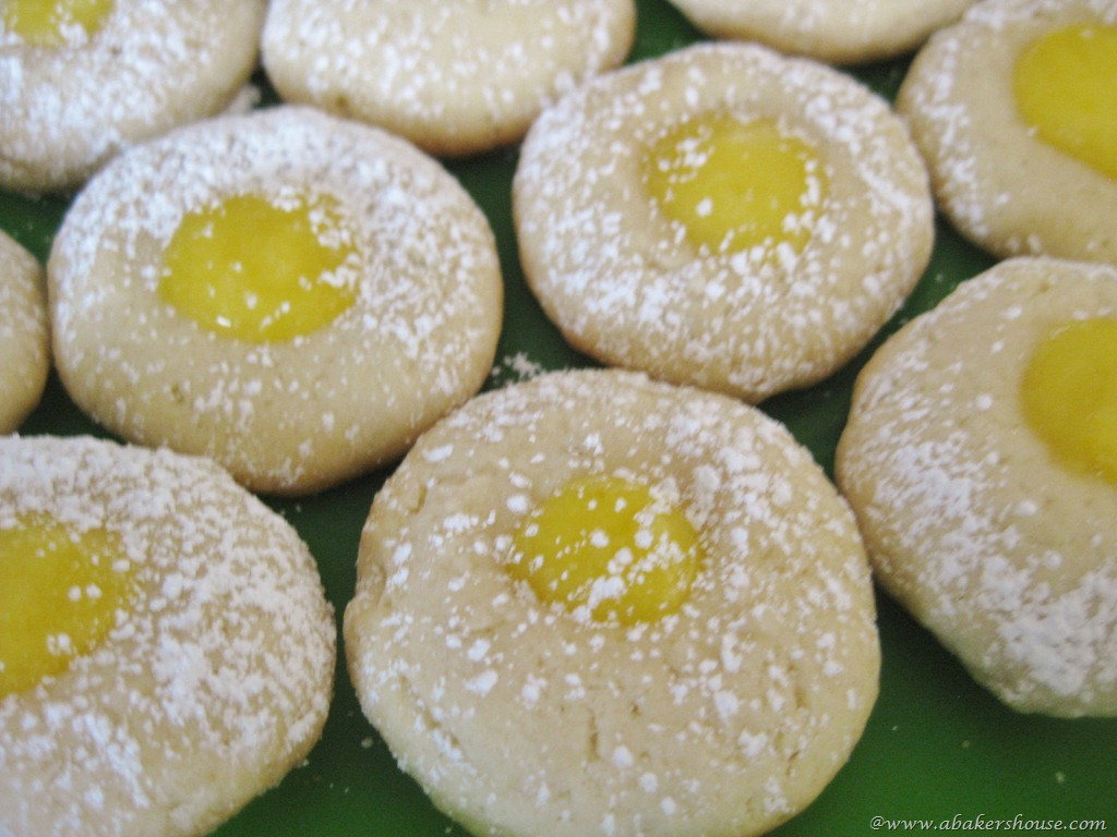 [lemon%2520curd%2520plate%2520of%2520thumbprint%2520cookies%255B12%255D.jpg]