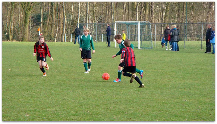 2012 - 10 MRT - WVV E5 - HARKSTEDE E3 008.jpg