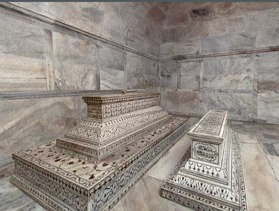 Marc Designer Beauty Of Taj Mahal