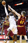 LeBron Introduces the Ambassador but Switches to X in 2nd Half lebron james nba 121124 mia vs cle 02 LeBron Introduces the Ambassador but Switches to X in 2nd Half