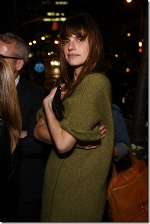Lake Bell Everything Must Go Premiere After 8V7iPYA3GSIl