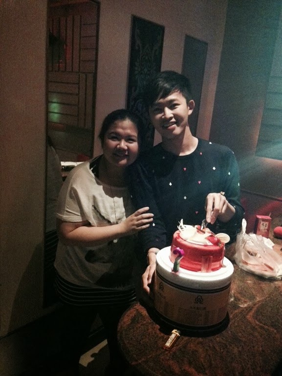 [Weis%2520life-birthday%2520party%25204-2-6%255B3%255D.jpg]