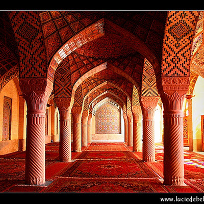 Iran - Stunning Interior of Nasir al-Mulk Mosque in Shiraz , Source: http://www.flickr.com/photos/22638088@N04/3535934525 3535934525.jpg