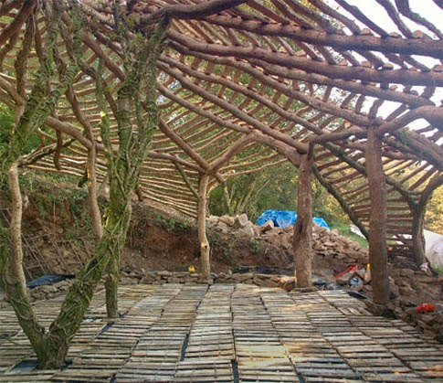 [built_earth_house_2%255B4%255D.jpg]