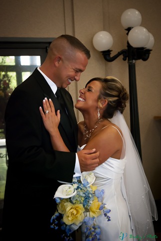 [JanelleAndRandy-384.jpg]