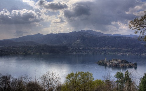 [Foto%2520Lago%2520D%2527Orta%25203%255B4%255D.jpg]