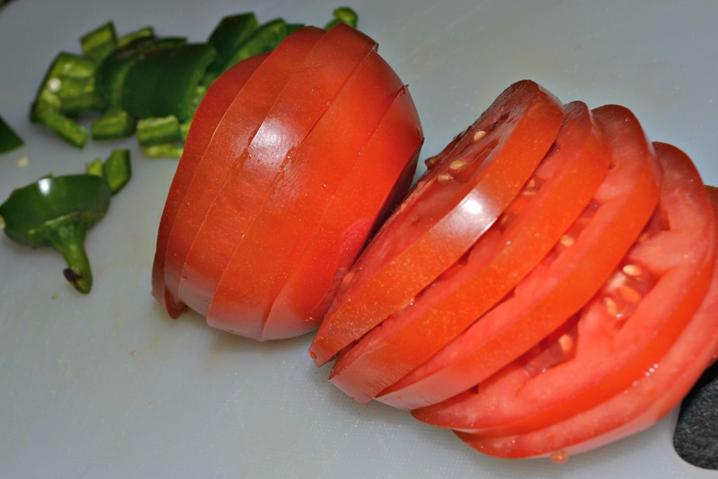 [fresh%2520tomatoe%255B3%255D.jpg]