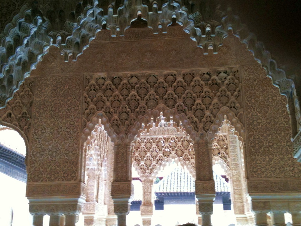 [alhambra-ceiling4.jpg]