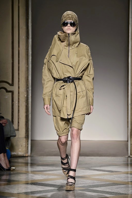 [Nicholas%2520K%252003%255B3%255D.jpg]