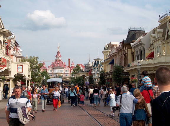 Disneyland Main Street