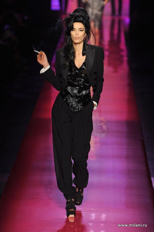 jean-paul-gaultier-haute-couture-spring-2012-pfw52.jpg