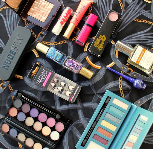 makeup gifts for teens