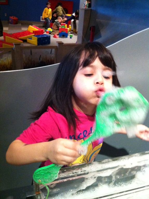 [bubbles%255B2%255D.jpg]