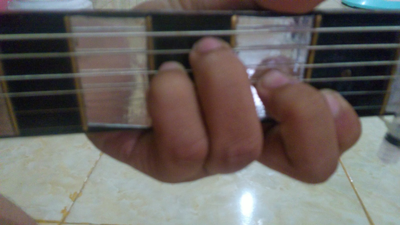 Ingin Tahu: Belajar gitar | kunci dasar gitar