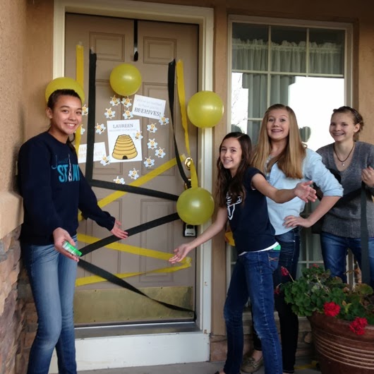 [October%2520Beehive%2520decorating-1%255B6%255D.jpg]