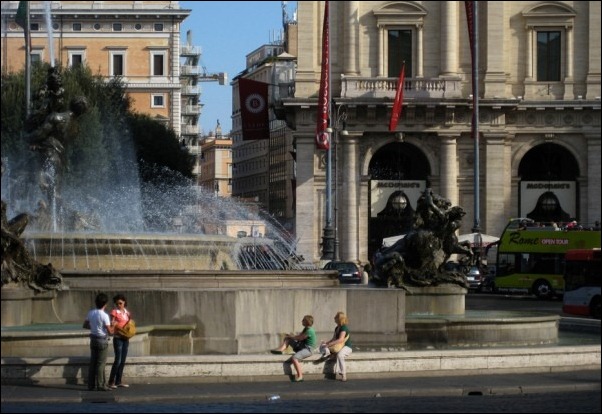 McDonald's, Piazza della Repubblica