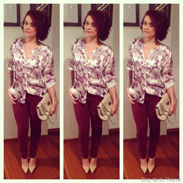 look calça burgundy e camisa floral (2) look calça burgundy e camisa floral (2)