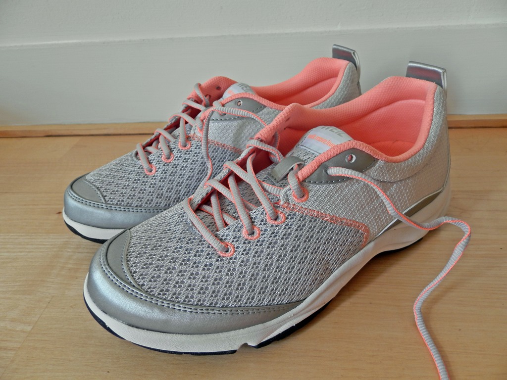 [dr%2520weil%2520trainers%2520review%25205%255B4%255D.jpg]