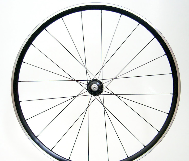 Triplet lacing pattern from the non-driveside