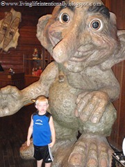 [Disney%2520Vacation%25202009%2520364%255B4%255D.jpg]