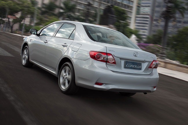 [Novo-Toyota-Corolla-2012-2%255B3%255D%255B3%255D.jpg]