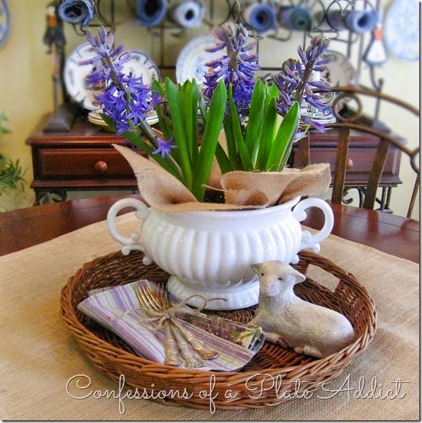 CONFESSIONS OF A PLATE ADDICT A Simple Spring Centerpiece CONFESSIONS OF A PLATE ADDICT A Simple Spring Centerpiece