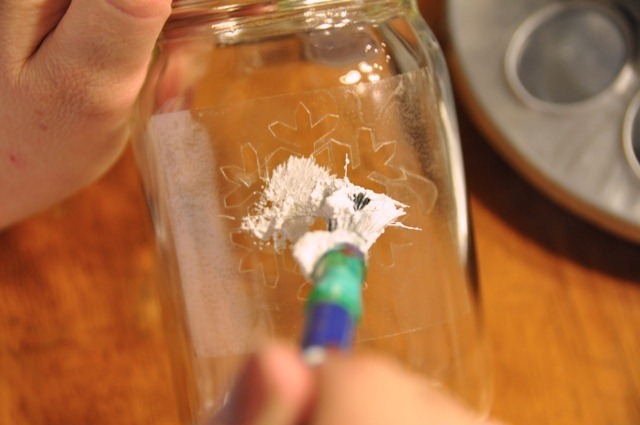 [snow%2520paint%2520snowflake%2520mason%2520jar%255B3%255D.jpg]