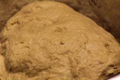 pumpkin-knot-yeast-rolls_1577
