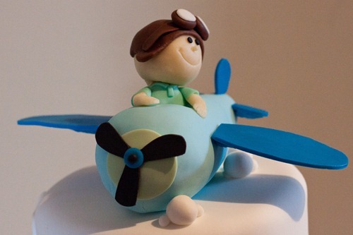 Airplane Birthday Cake-5