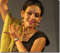 actress-rukhmini