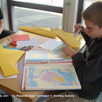 Boekids 2011 - De Reizende Hoed Voortraject © Stichting Boekids Bibliotheek: Scheveningen