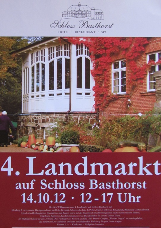 [4.%2520Landmarkt%2520auf%2520Schloss%2520Basthorst%255B4%255D.jpg]