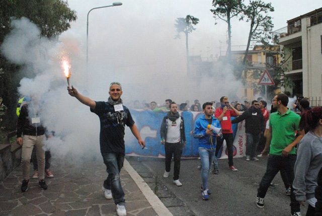 [309829_309368775740380_100000017808847_1349684_1295278948_n%255B4%255D.jpg]